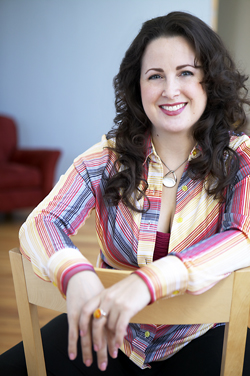 Dream Town Real Estate Consultant - Erika Chaumontet