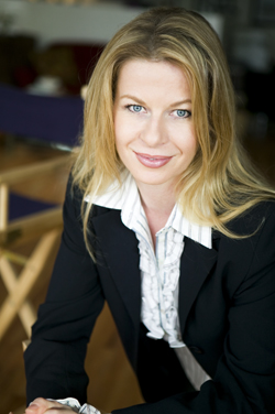 Dream Town Real Estate Consultant - Violet Jaworska