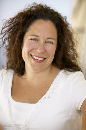 Dream Town Real Estate Consultant - Wendy Jisa Dockter